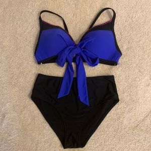 NWOT - Aqua Couture Bikini - Size Medium 😍